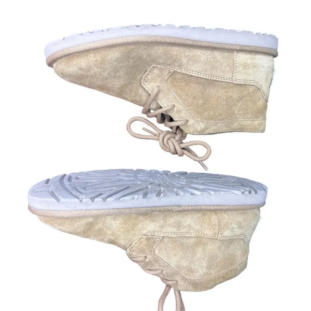 Ugg Lace Up Unisex Booties in Chestnut Size Youth 3